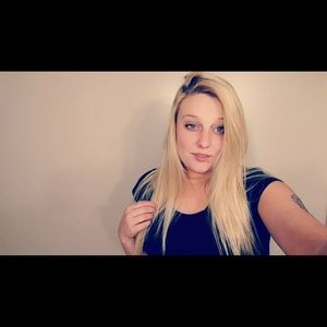 Meet your Posher, Adrianna